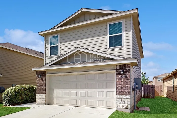 3 bed, 2.5 bath, 1705 sqft, $1,840 — Photo 4
