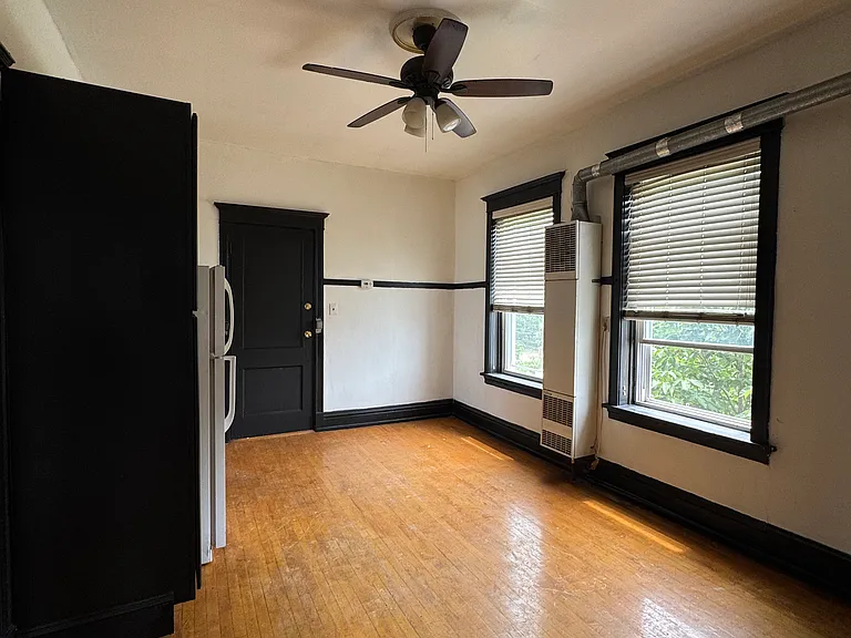 7257 S Marshfield Ave #2W — Photo 5