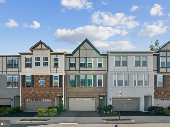 7765 Mount Calvary Dr, Alexandria, VA 22315