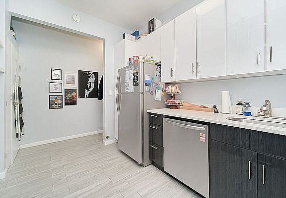 5th image of 627 W 136th St APT 21