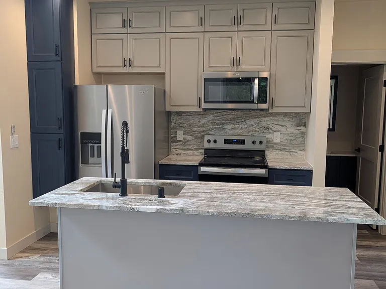 563 Sunset Ave NE — Photo 12