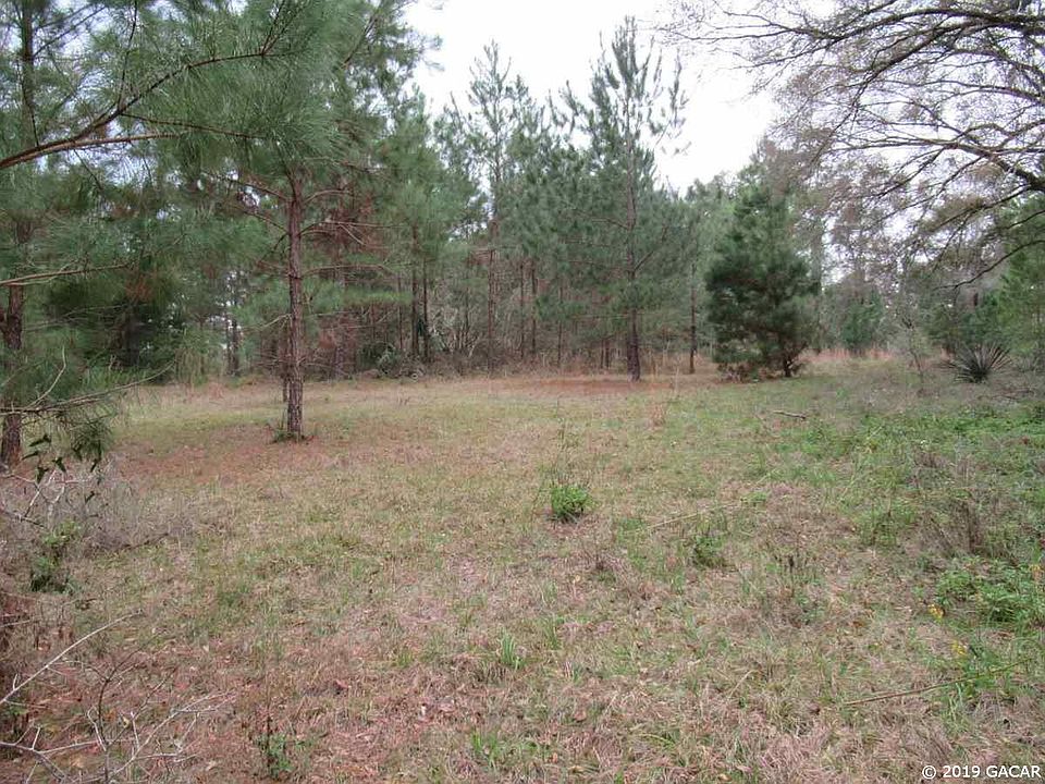 2nd image of 5320 SE Hawthorne Rd