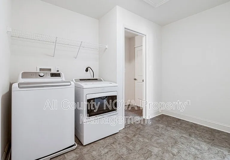 11010 N Riding Rd — Photo 54