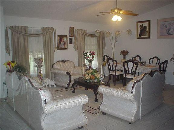 3rd image of 3139 Eucalyptus Ct