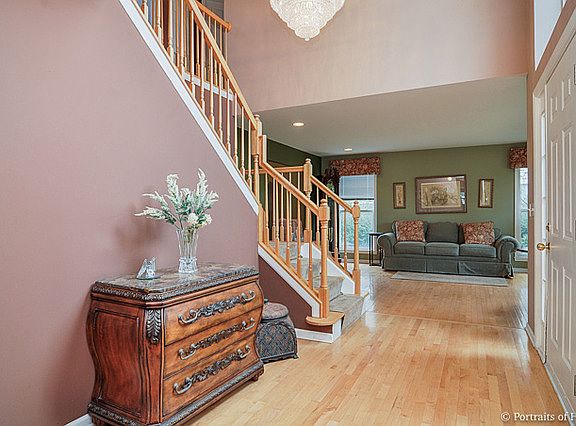 3rd image of 1501 Derby Ln