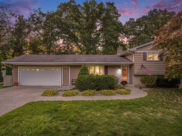 6636 Trotwood St, Portage, MI 49024