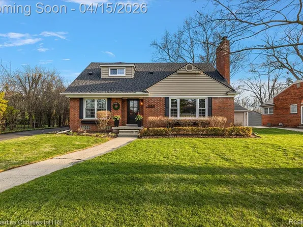 18851 Devonshire St, Beverly Hills, MI 48025