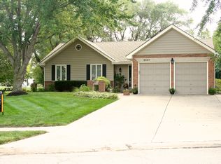 2301 W Post Oak Rd, Olathe, KS 66061