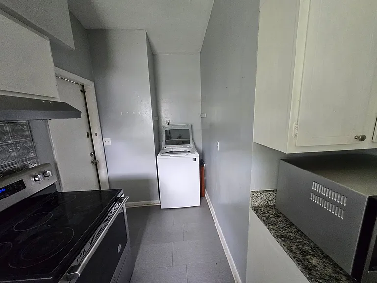 1282 Whitewood Dr — Photo 4