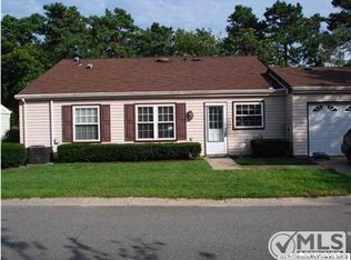 569B Mayfair Rd, Manchester, NJ 08759