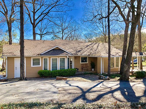 3rd image of 229 E Eldorado Dr