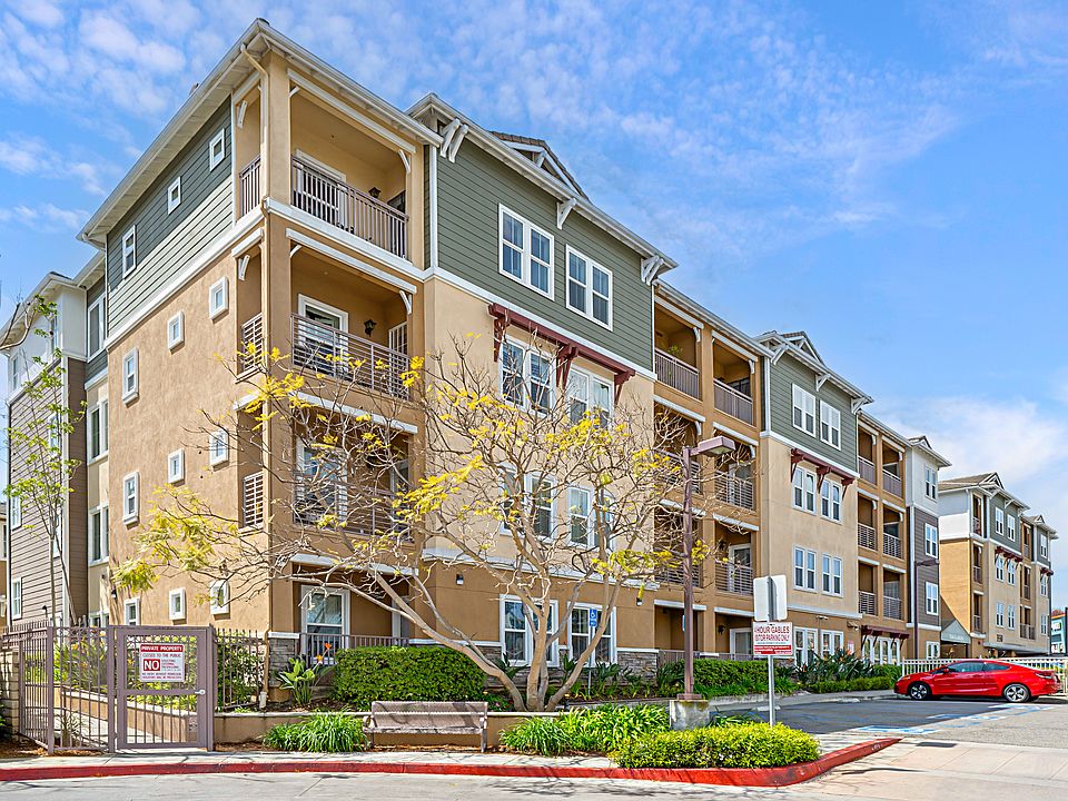 "The Gables" 55+ Senior Condominium Complex located in Torrance, California.