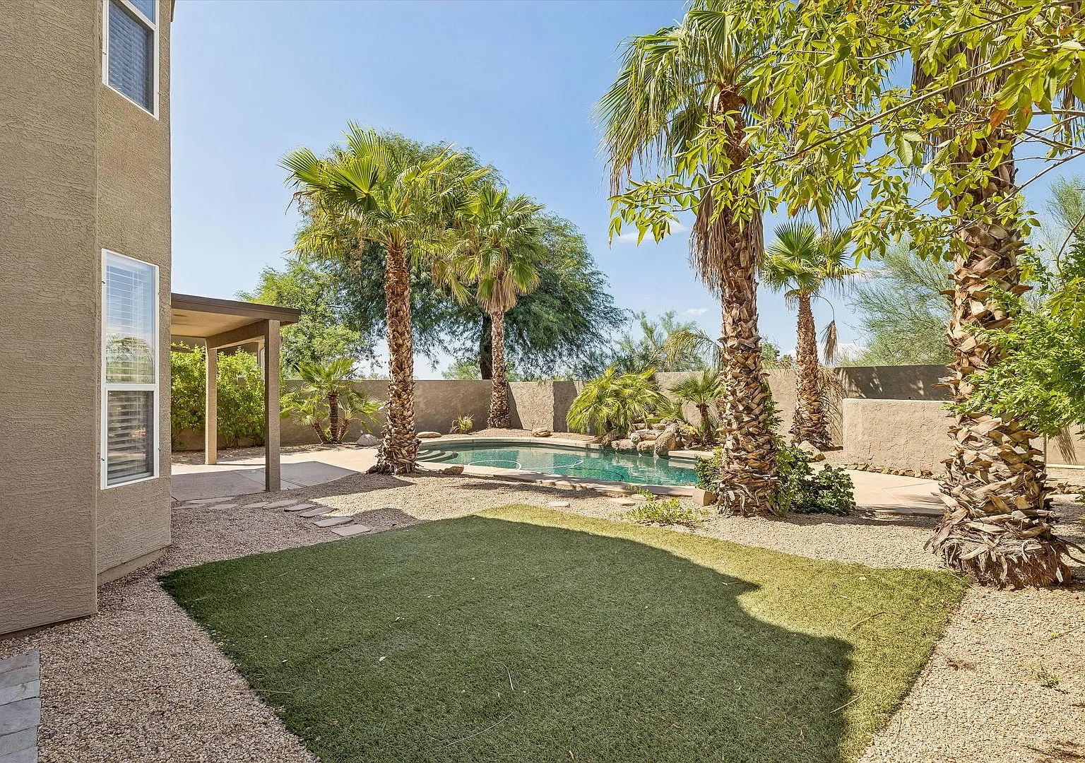 Tatum Highlands absolute beaty ready now 4 bedroom, 3 full bathroom, Bedroom and bathroom on 1st ... — Photo 2