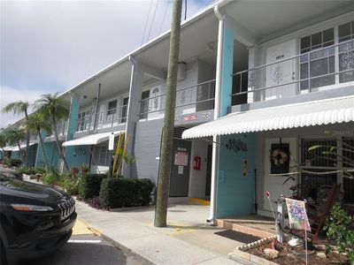 4042 55th Way N APT 1019, Kenneth City, FL, 33709