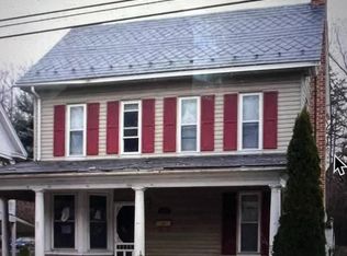 197 S Main St, Yoe, PA 17313