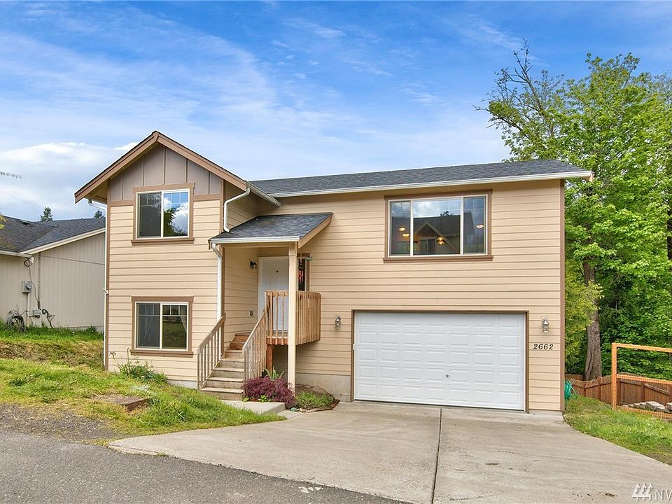 1st image of 2662 Connecticut Pl S
