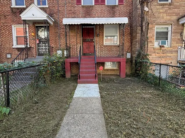 5621 Eads St NE, Washington, DC 20019