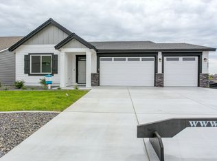 6501 Chinook Ln, Pasco, WA 99301