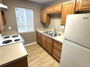 1822 Juneau Dr #1, Anchorage, AK 99501