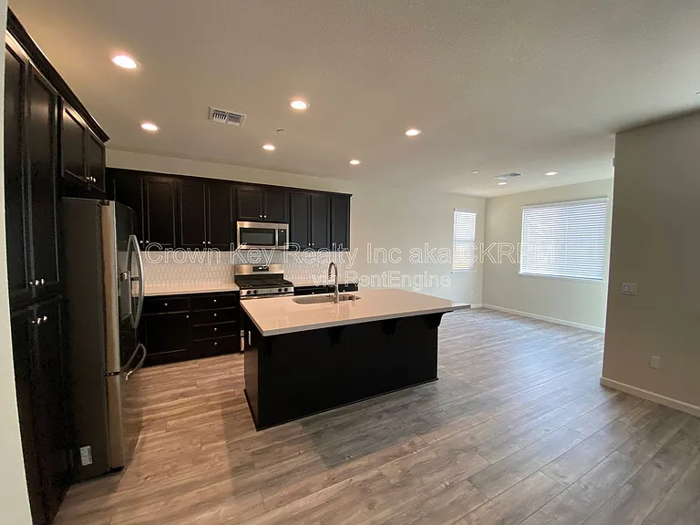 3620 Historic Ct — Photo 7