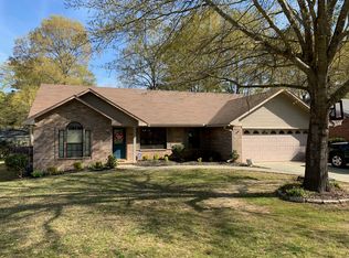 1412 Shady Ln, Magnolia, AR 71753