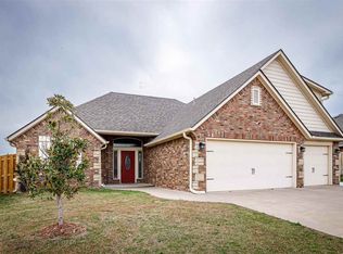 5005 NE Haddington Pl, Lawton, OK 73507