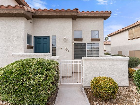 2nd image of 1020 Allure Dr