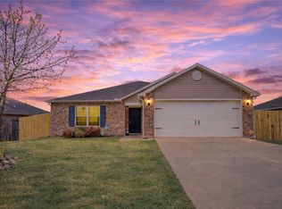 6202 SW Warrington Rd, Bentonville, AR 72713