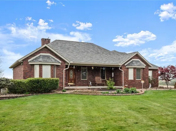 1305 Bald Hill Rd, Zanesville, OH 43701