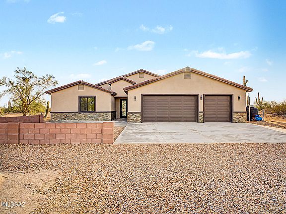 2nd image of 36928 S Cactus View Ln