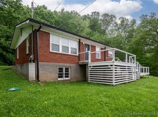 2469 Budd Rd, New Albany, IN 47150