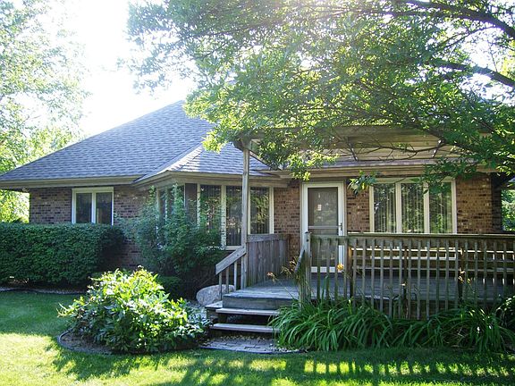 2nd image of 12804 Oak Valley Trl