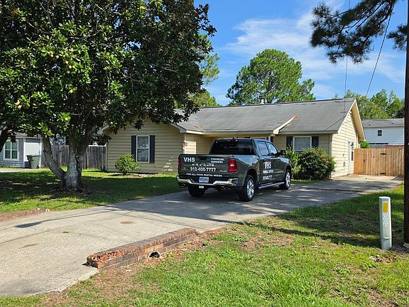 2nd image of 620 Honey Ridge Ln