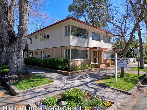 3rd image of 731 23rd St APT 08