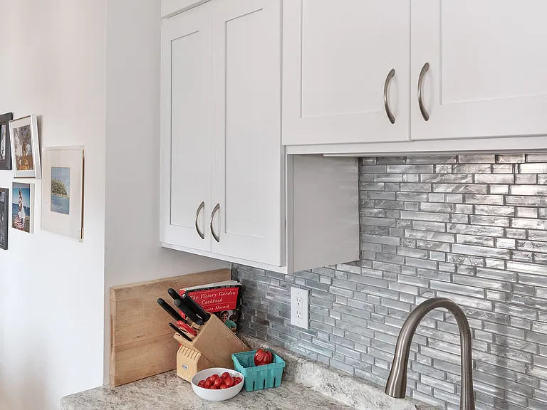 524 Harrison Ave #2 — Photo 11