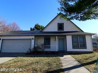 640 Village Ave, Lincoln, NE 68503