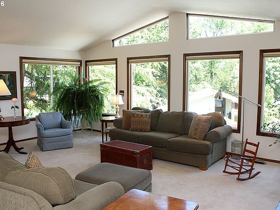 3rd image of 19420 Wilderness Dr
