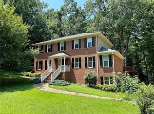 5302 Krag Rd, Chester, VA 23831