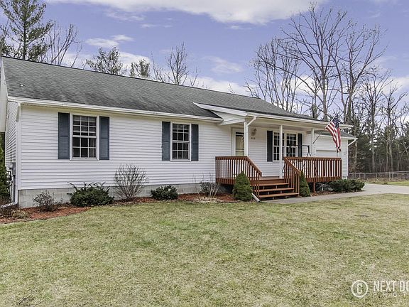 3rd image of 4515 Pine Hollow Ct