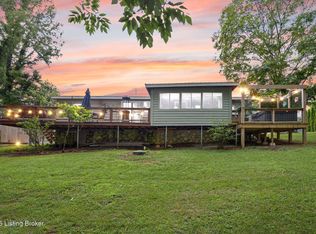 360 Maple Dr, Scottsville, KY 42164