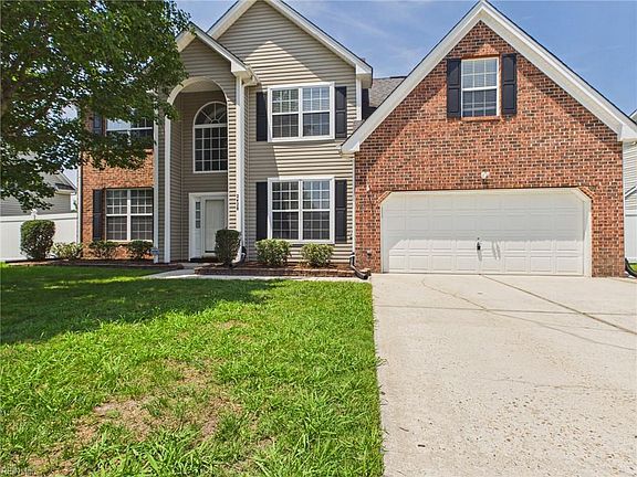 4th image of 2428 Annie Cir
