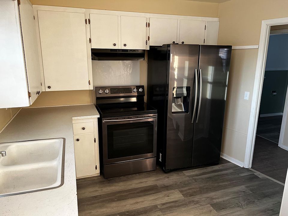 1st image of 4-783 Central Ave #4