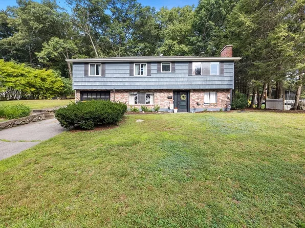 21 McAdams Rd, Framingham, MA 01701