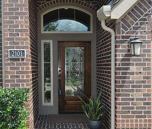 4th image of 2101 Biscayne Lake Dr