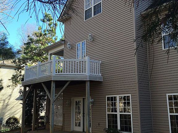 4th image of 3653 W Bay Dr
