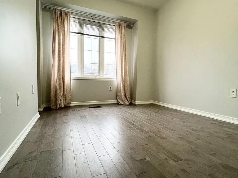 1850 Creek Way — Photo 9