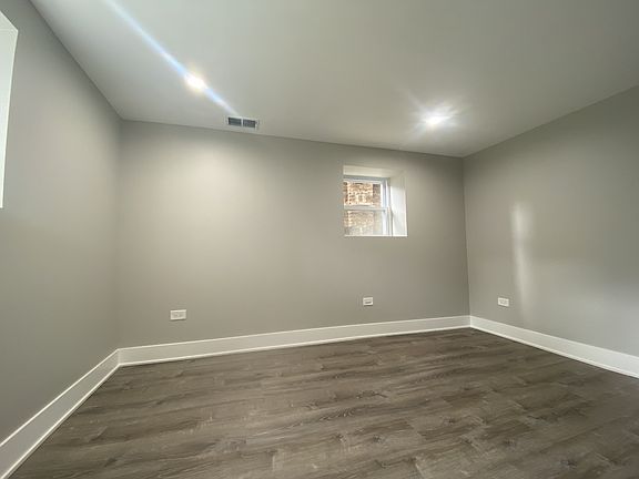4th image of 4230 W Crystal St #17825961