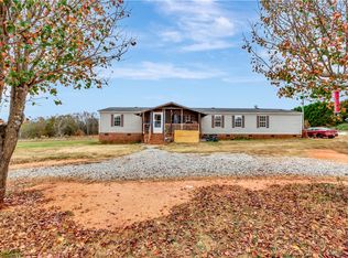 1038 Trotter Rd, Anderson, SC 29626