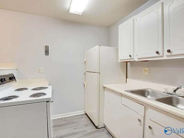 4906 Cotton Row NW #B — Photo 12