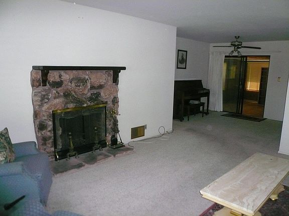 3rd image of 2128 Bohannon Dr
